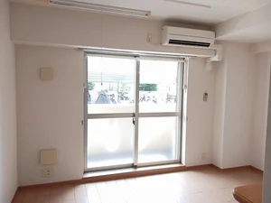 のマンスリーマンション・ウィークリーマンション「フランシーズ　コート　Ａ 110・洋室(No.1329467)」メイン画像