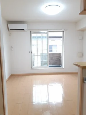 のマンスリーマンション・ウィークリーマンション「ベリー　リーフ 203・洋室(No.1329519)」メイン画像