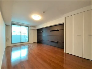 のマンスリーマンション・ウィークリーマンション「ロアシス 302・洋室(No.1329530)」メイン画像