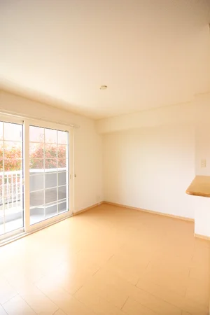 のマンスリーマンション・ウィークリーマンション「メゾン　カンパーニュ 102・洋室(No.1329547)」メイン画像