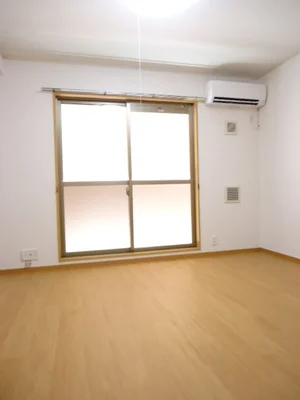 長岡市のマンスリーマンション・ウィークリーマンション「ベル　ミーユ 203・洋室(No.1329567)」メイン画像