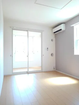 のマンスリーマンション・ウィークリーマンション「ボー　コリーヌ 104・洋室(No.1329577)」メイン画像