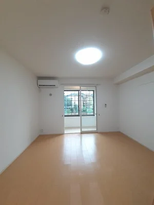 新潟県のマンスリーマンション・ウィークリーマンション「サニーイースト 101・洋室(No.1329579)」メイン画像