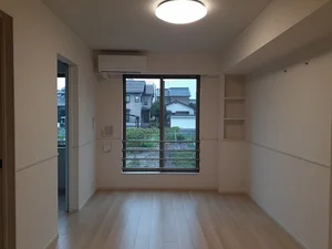 のマンスリーマンション・ウィークリーマンション「アライブ５５ 104・洋室(No.1329603)」メイン画像