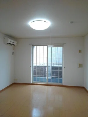 のマンスリーマンション・ウィークリーマンション「エスポワールドゥ白山 101・洋室(No.1329642)」メイン画像