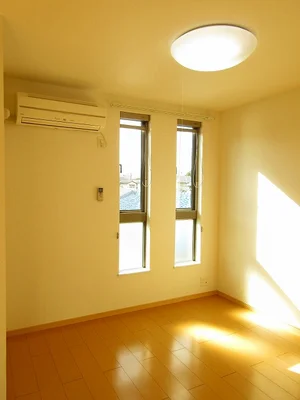 三重県のマンスリーマンション・ウィークリーマンション「パサージュ 202・洋室(No.1329653)」メイン画像