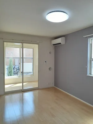 のマンスリーマンション・ウィークリーマンション「クローバー　Ｃ 101・洋室(No.1329661)」メイン画像