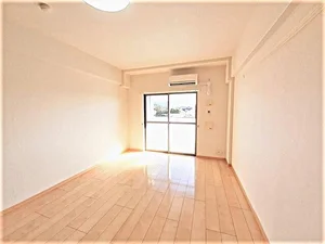 のマンスリーマンション・ウィークリーマンション「ルイシャトレ鏡 210・洋室(No.1329949)」メイン画像