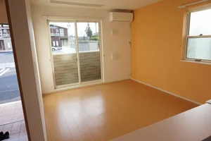 のマンスリーマンション・ウィークリーマンション「カシーヌ　ショコラⅡ 101・LDK(No.1329980)」メイン画像