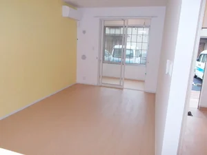 のマンスリーマンション・ウィークリーマンション「グランパール延方Ⅰ 103・洋室(No.1330027)」メイン画像