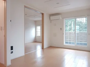 のマンスリーマンション・ウィークリーマンション「モルトベーネ　Ａ 201・洋室(No.1330029)」メイン画像