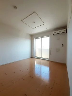 のマンスリーマンション・ウィークリーマンション「カーサ　ラッフィナート 102・洋室(No.1330062)」メイン画像