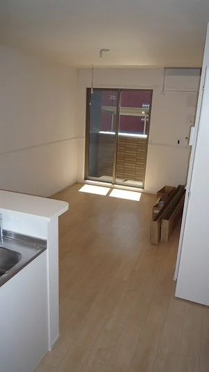 のマンスリーマンション・ウィークリーマンション「ディアコート　上柴 102・洋室(No.1330073)」メイン画像