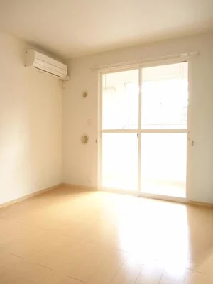 新潟県のマンスリーマンション・ウィークリーマンション「アイケーパープル　Ｂ 101・洋室(No.1330093)」メイン画像