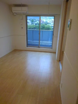 のマンスリーマンション・ウィークリーマンション「駿 205・洋室(No.1330129)」メイン画像