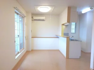 のマンスリーマンション・ウィークリーマンション「サウスウィング味美Ⅱ 201・洋室(No.1330189)」メイン画像