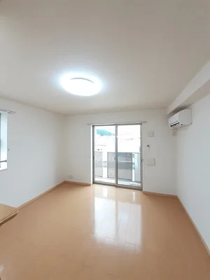 のマンスリーマンション・ウィークリーマンション「ベル・イリーデＣ 201・洋室(No.1330219)」メイン画像