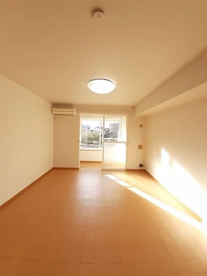 のマンスリーマンション・ウィークリーマンション「ミルキータウン城所Ⅱ 103・洋室(No.1330234)」メイン画像