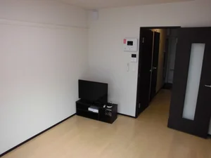 東京工芸大学中野キャンパス周辺のマンスリーマンション・ウィークリーマンション「クレイノフルール高円寺 101(No.1330340)」メイン画像