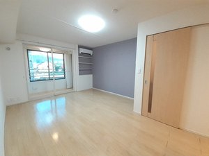 のマンスリーマンション・ウィークリーマンション「ハピアス鎌田 202・洋室(No.1330377)」メイン画像