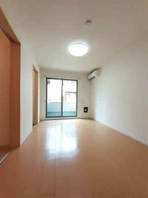 のマンスリーマンション・ウィークリーマンション「フォンティーヌⅡ 102・洋室(No.1330466)」メイン画像