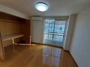 長野県のマンスリーマンション・ウィークリーマンション「グランシャリオ　Ｂ 201・洋室(No.1330515)」メイン画像