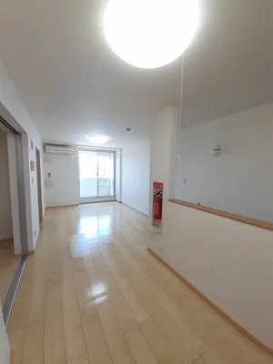 群馬県のマンスリーマンション・ウィークリーマンション「ｙ’ｓアビタシオン 401・洋室(No.1330523)」メイン画像