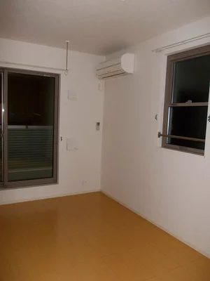 松本市のマンスリーマンション・ウィークリーマンション「スウィートポピー 201・洋室(No.1330567)」メイン画像