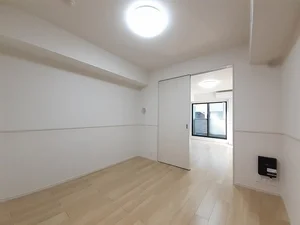 のマンスリーマンション・ウィークリーマンション「ＡｙａｓｅＰａｒｋＦｒｏｎｔ 304・洋室(No.1330590)」メイン画像