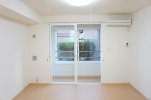 のマンスリーマンション・ウィークリーマンション「ファミーユⅡ 103・洋室(No.1330630)」メイン画像