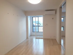 のマンスリーマンション・ウィークリーマンション「プラウド　横田Ⅲ 204・洋室(No.1330652)」メイン画像