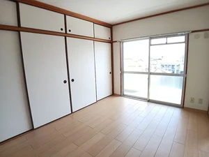 名古屋産業大学周辺のマンスリーマンション・ウィークリーマンション「アピタシオンモアージュ 301・洋室(No.1330682)」メイン画像