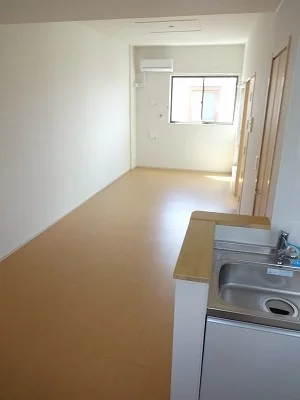 のマンスリーマンション・ウィークリーマンション「ラモー　シャルマン 101・洋室(No.1330705)」メイン画像