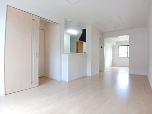 のマンスリーマンション・ウィークリーマンション「エスペランサ天神Ⅱ 102・洋室(No.1330759)」メイン画像