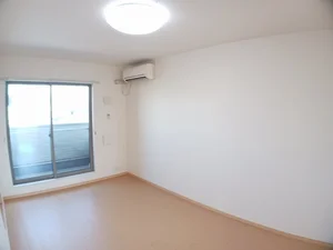 奈良県のマンスリーマンション・ウィークリーマンション「フィオーレ小泉 305・洋室(No.1330772)」メイン画像