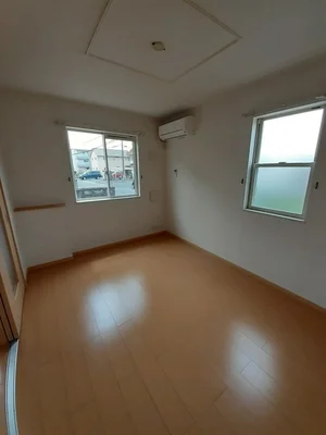 のマンスリーマンション・ウィークリーマンション「ヴィラージュ弐番館 103・洋室(No.1330807)」メイン画像