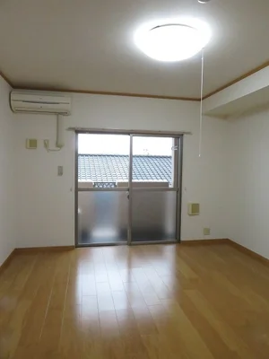 のマンスリーマンション・ウィークリーマンション「プリムローズ小坂 302・洋室(No.1330819)」メイン画像