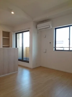 のマンスリーマンション・ウィークリーマンション「ル・カルプ・ポルト・ボヌール 203・洋室(No.1330837)」メイン画像