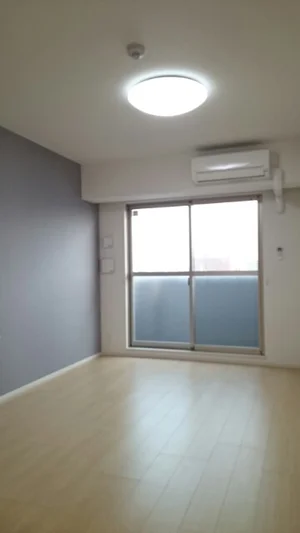 のマンスリーマンション・ウィークリーマンション「ユリウス　湊町 606・洋室(No.1330844)」メイン画像