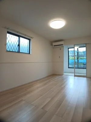 のマンスリーマンション・ウィークリーマンション「ベルハミング 102・洋室(No.1330845)」メイン画像