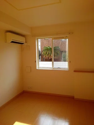 のマンスリーマンション・ウィークリーマンション「サニーガ－デン　Ａ 102・洋室(No.1330859)」メイン画像