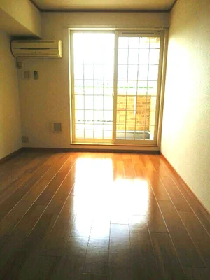 のマンスリーマンション・ウィークリーマンション「ドリーム・紀香　Ｂ 202・洋室(No.1330881)」メイン画像