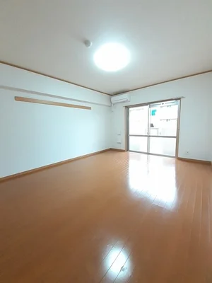 のマンスリーマンション・ウィークリーマンション「ラフレシール秋根 305・洋室(No.1330891)」メイン画像