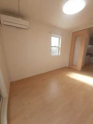 のマンスリーマンション・ウィークリーマンション「グラン・シャリオ　ａｎｎｅｘ 101・洋室(No.1330930)」メイン画像