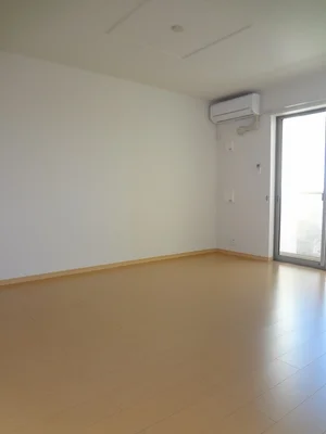 のマンスリーマンション・ウィークリーマンション「アプローズⅠ 202・洋室(No.1330952)」メイン画像