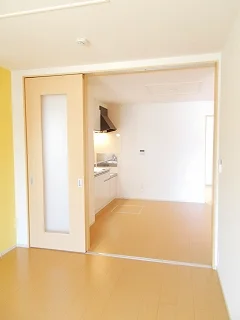 延岡駅（宮崎県）のマンスリーマンション・ウィークリーマンション「ラコルト　Ｃ 101・洋室(No.1331010)」メイン画像