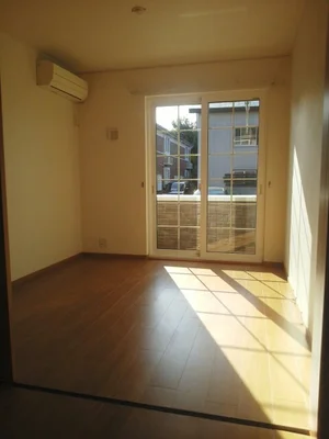 のマンスリーマンション・ウィークリーマンション「グラン　ソレイユ　Ｃ 101・洋室(No.1331039)」メイン画像