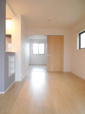 のマンスリーマンション・ウィークリーマンション「エレガントＢ 204・洋室(No.1331055)」メイン画像