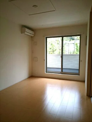 のマンスリーマンション・ウィークリーマンション「アン・トゥレーヌ 202・洋室(No.1331070)」メイン画像