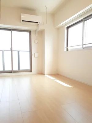 のマンスリーマンション・ウィークリーマンション「ルーカスいづろ 906・洋室(No.1331097)」メイン画像